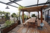 Two bedrooms apartment for rent in Hao Nam street.